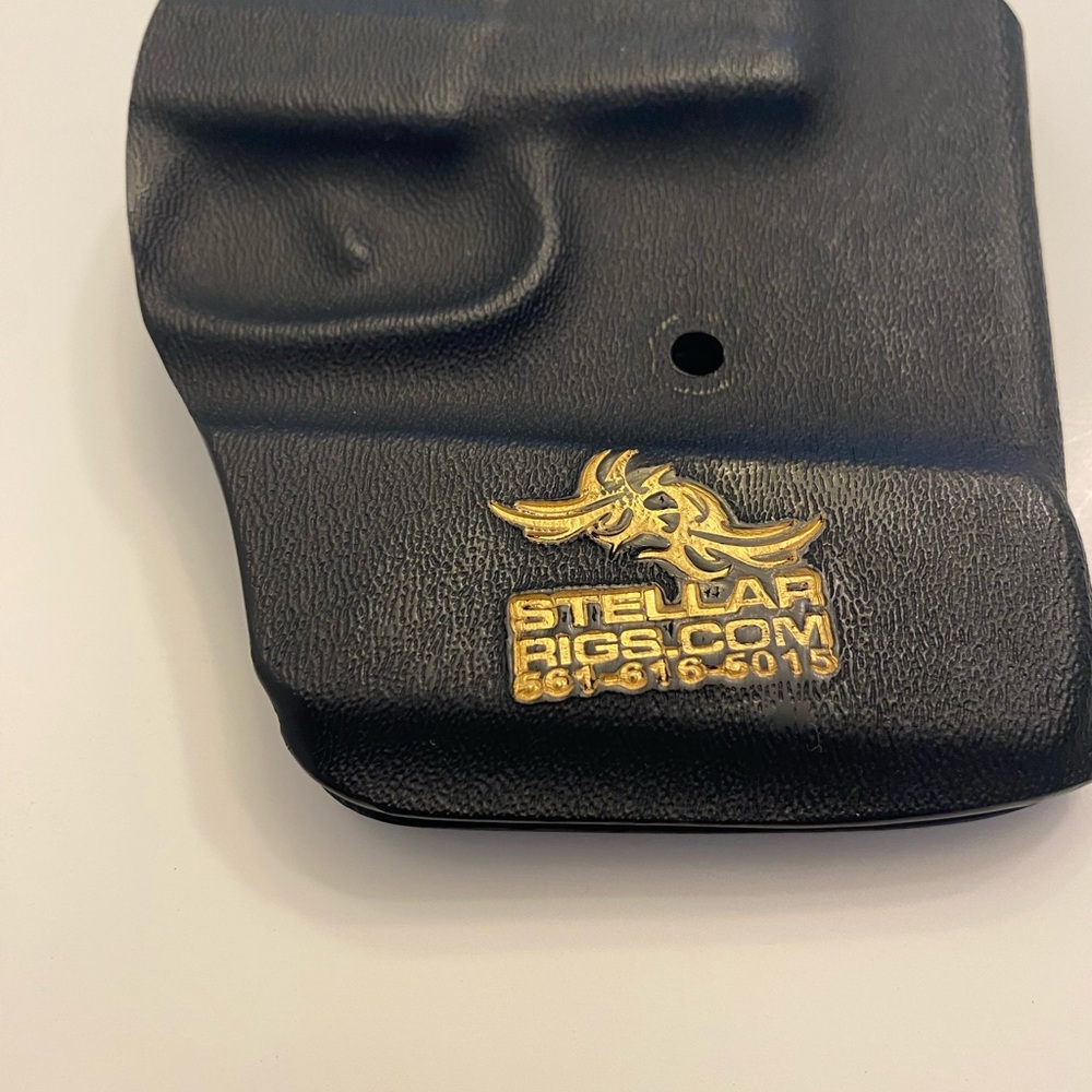 Stellar Rigs Black pocket carry holster and mag carrier for a Kel Tek P32